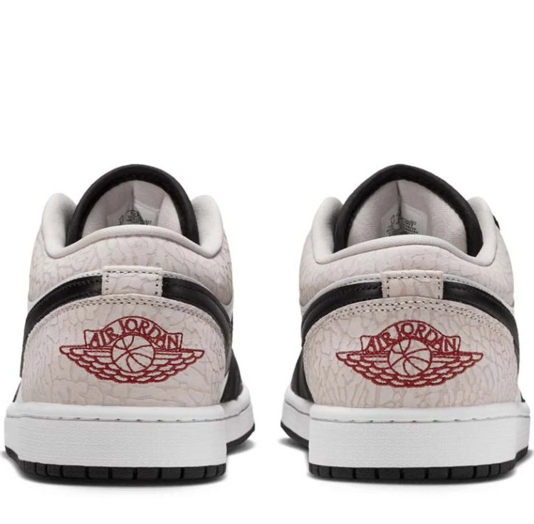Air Jordan 1 Sneakers "White/Black/Light Iron Ore"