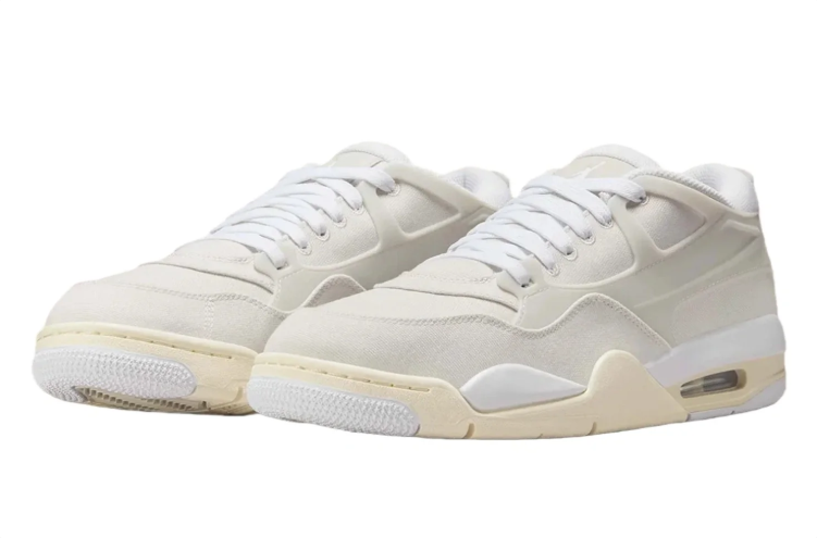 Nike Air Low-Top Sneakers - White