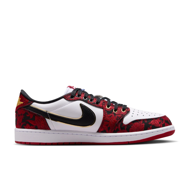 Air Jordan 1 Sneakers "Varsity Red/Black/Metallic Gold"