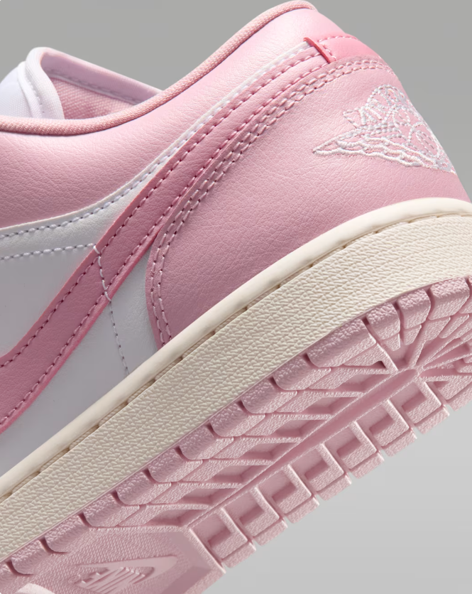 Air Jordan 1 Sneakers "Pink/White/Sail"