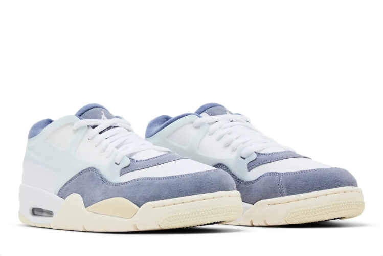 Nike Air Low-Top Sneakers - White/Blue Grey