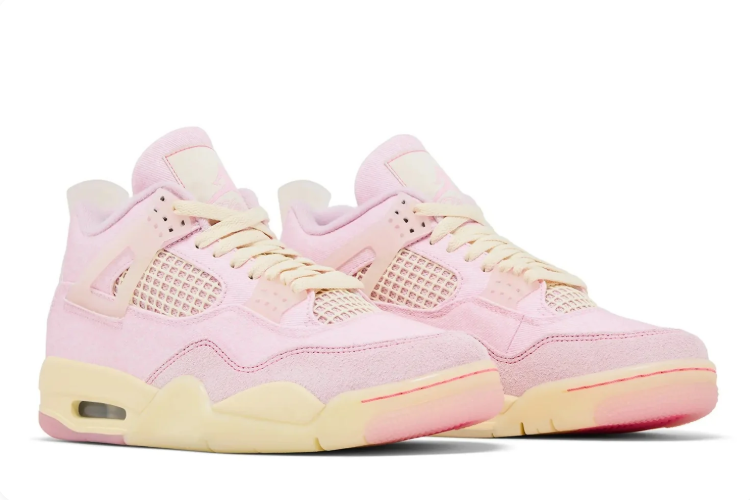 Air Jordan 4 Retro Sneakers "Soft Pink/Cream"